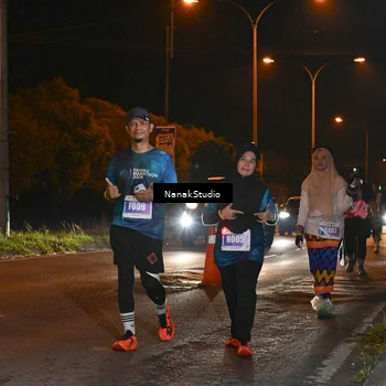 Runner Photo 4715975
