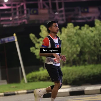 Runner Photo 4716042