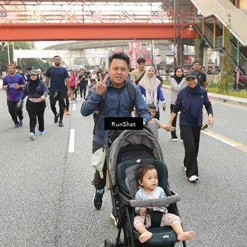 Runner Photo 4716092