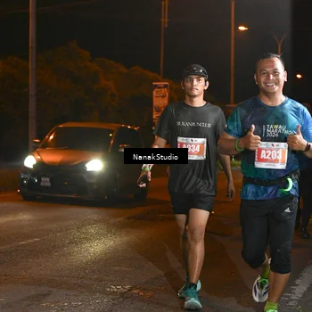Runner Photo 4716114