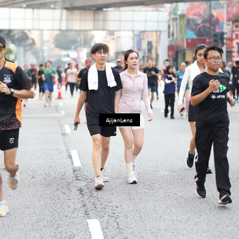 Runner Photo 4716126