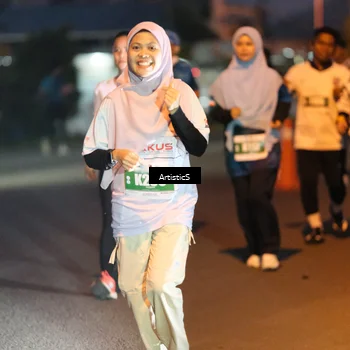 Runner Photo 4716133