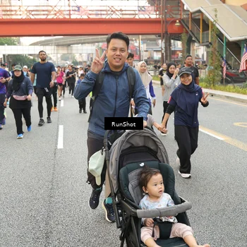 Runner Photo 4716136