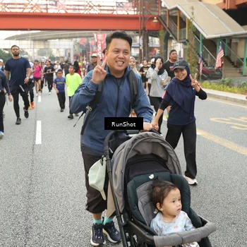 Runner Photo 4716161