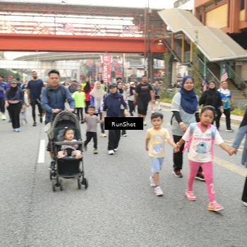 Runner Photo 4716197