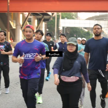 Runner Photo 4716213