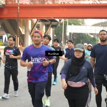 Runner Photo 4716214