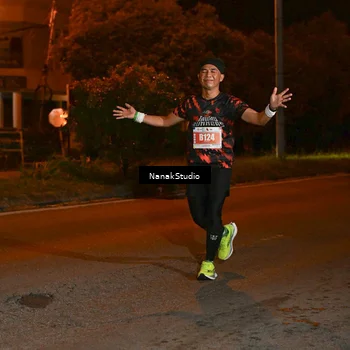 Runner Photo 4716215