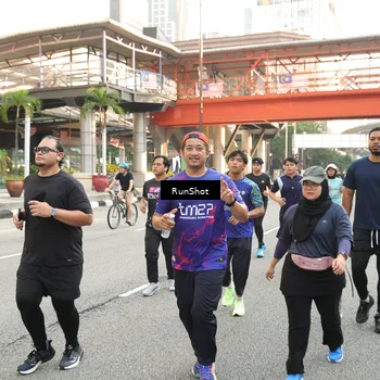 Runner Photo 4716247