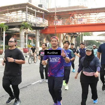 Runner Photo 4716252