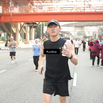 Runner Photo 4716290