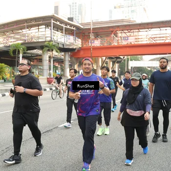 Runner Photo 4716319