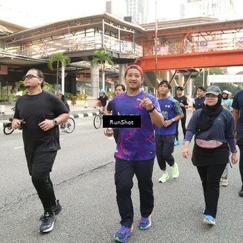 Runner Photo 4716331