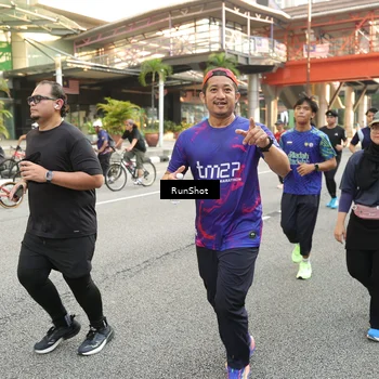 Runner Photo 4716392