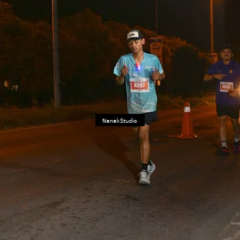 Runner Photo 4716434