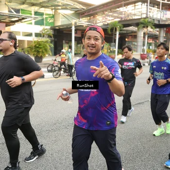 Runner Photo 4716466