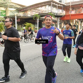 Runner Photo 4716486