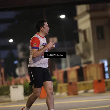 Runner Photo 4716497