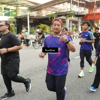 Runner Photo 4716499