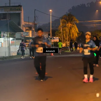 Runner Photo 4716500
