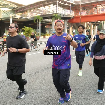 Runner Photo 4716550