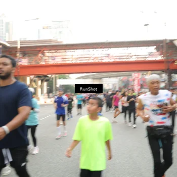 Runner Photo 4716575