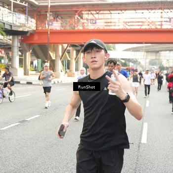 Runner Photo 4716594