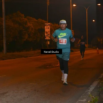 Runner Photo 4716621