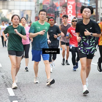 Runner Photo 4716645