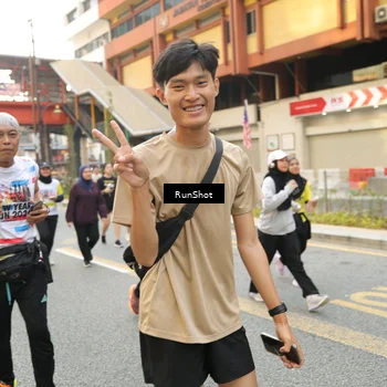 Runner Photo 4716648