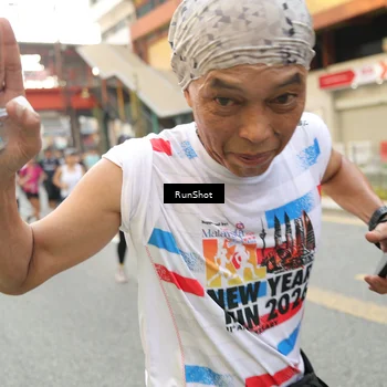 Runner Photo 4716690