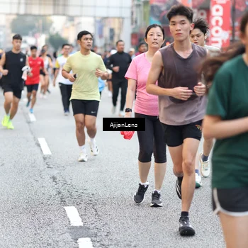 Runner Photo 4716709