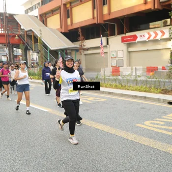 Runner Photo 4716726