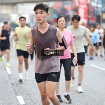 Runner Photo 4716733
