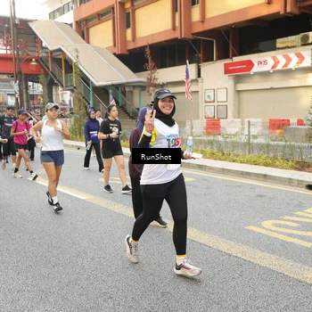 Runner Photo 4716747