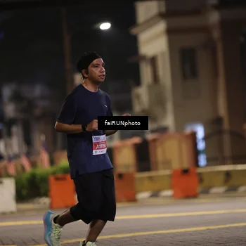 Runner Photo 4716780