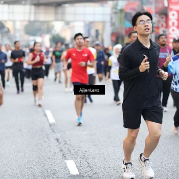 Runner Photo 4716796