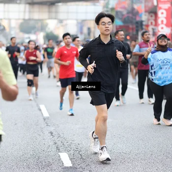 Runner Photo 4716802
