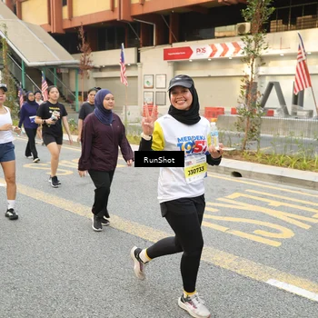 Runner Photo 4716817