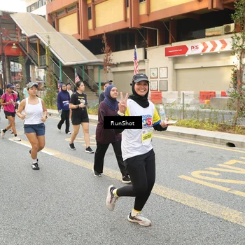 Runner Photo 4716835