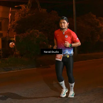 Runner Photo 4716873
