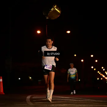 Runner Photo 4716875