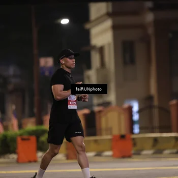 Runner Photo 4717015