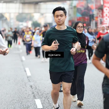 Runner Photo 4717032