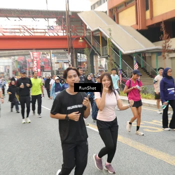Runner Photo 4717039