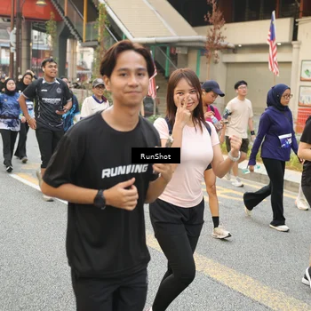 Runner Photo 4717072