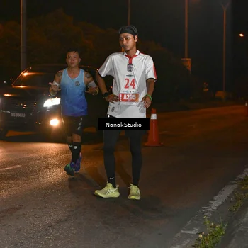 Runner Photo 4717077