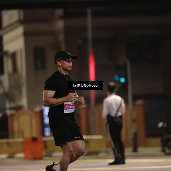 Runner Photo 4717115