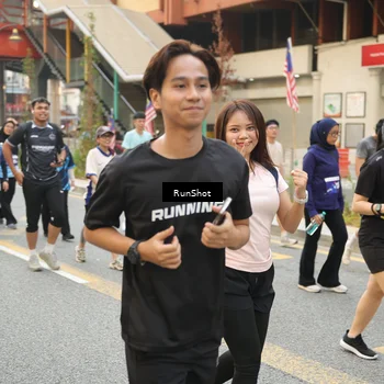 Runner Photo 4717117