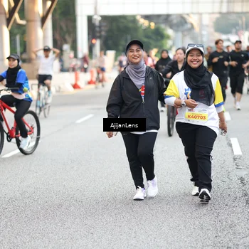 Runner Photo 4717187
